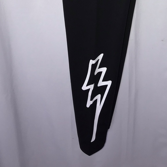 BETSEY JOHNSON HIGH-RISE LEGGING W/ Lighting bolt - Picture 8 of 9